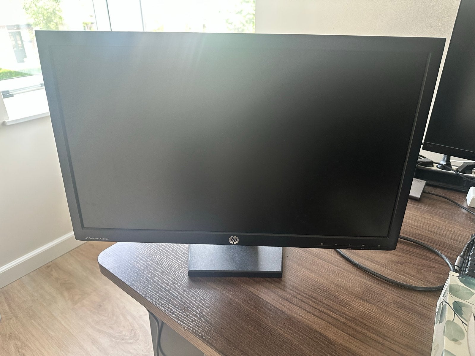 HP LA2306 Monitor 23 inch Full HD met voet, Computers en Software, Monitoren, Ophalen, IPS, In hoogte verstelbaar, Full HD