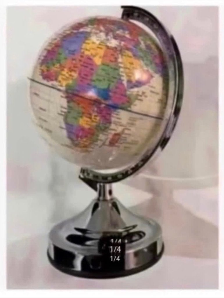 Kleurrijke grote wereldbol licht metalen voet 32 cm, Nieuw, Ophalen of Verzenden, X, X