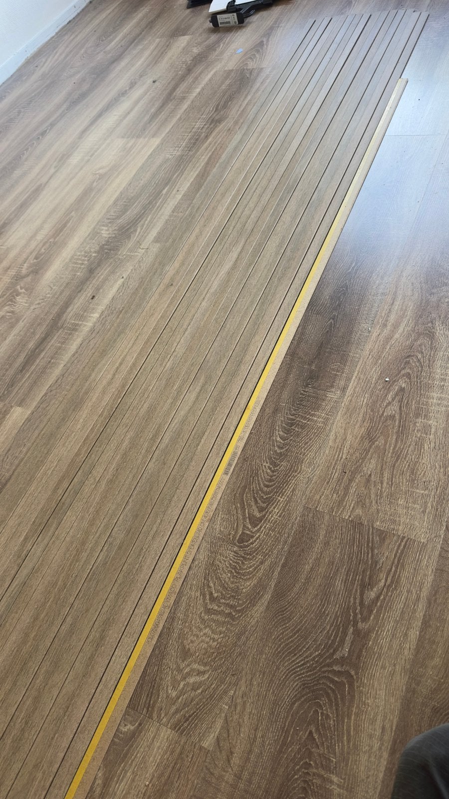Plinten 16x 240mm, Doe-het-zelf en Verbouw, Ophalen, Nieuw, Mdf, 200 tot 250 cm