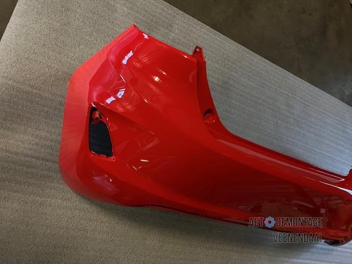 Achterbumper van een Ford Fiesta (RACE RED), -, -, Nieuw, Ophalen of Verzenden