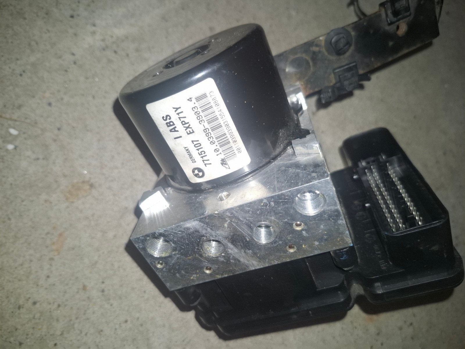 ABS pomp r1200gs komt van2009  topkoffer drager klepdeksels, Ophalen, Gebruikt