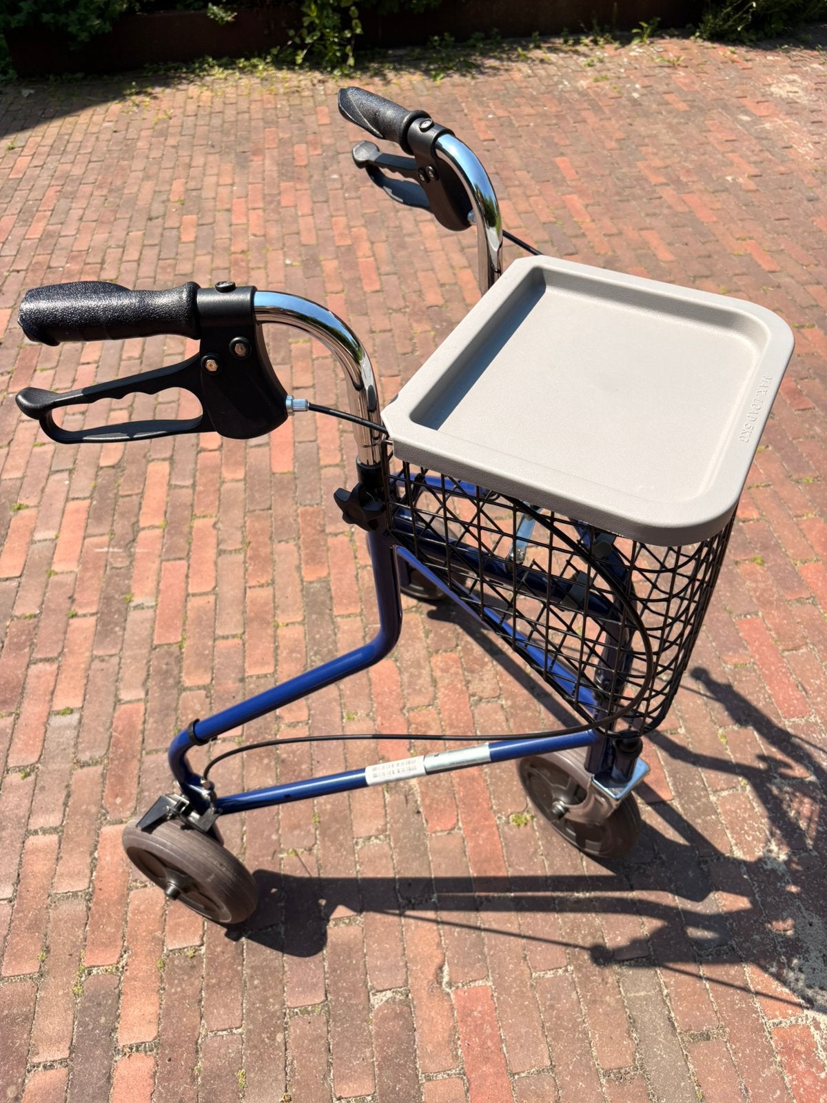 Zeer wendbare 3-wiel rollator "Delta" Herdegen met mandje, Diversen, Ophalen, Opvouwbaar, Gebruikt