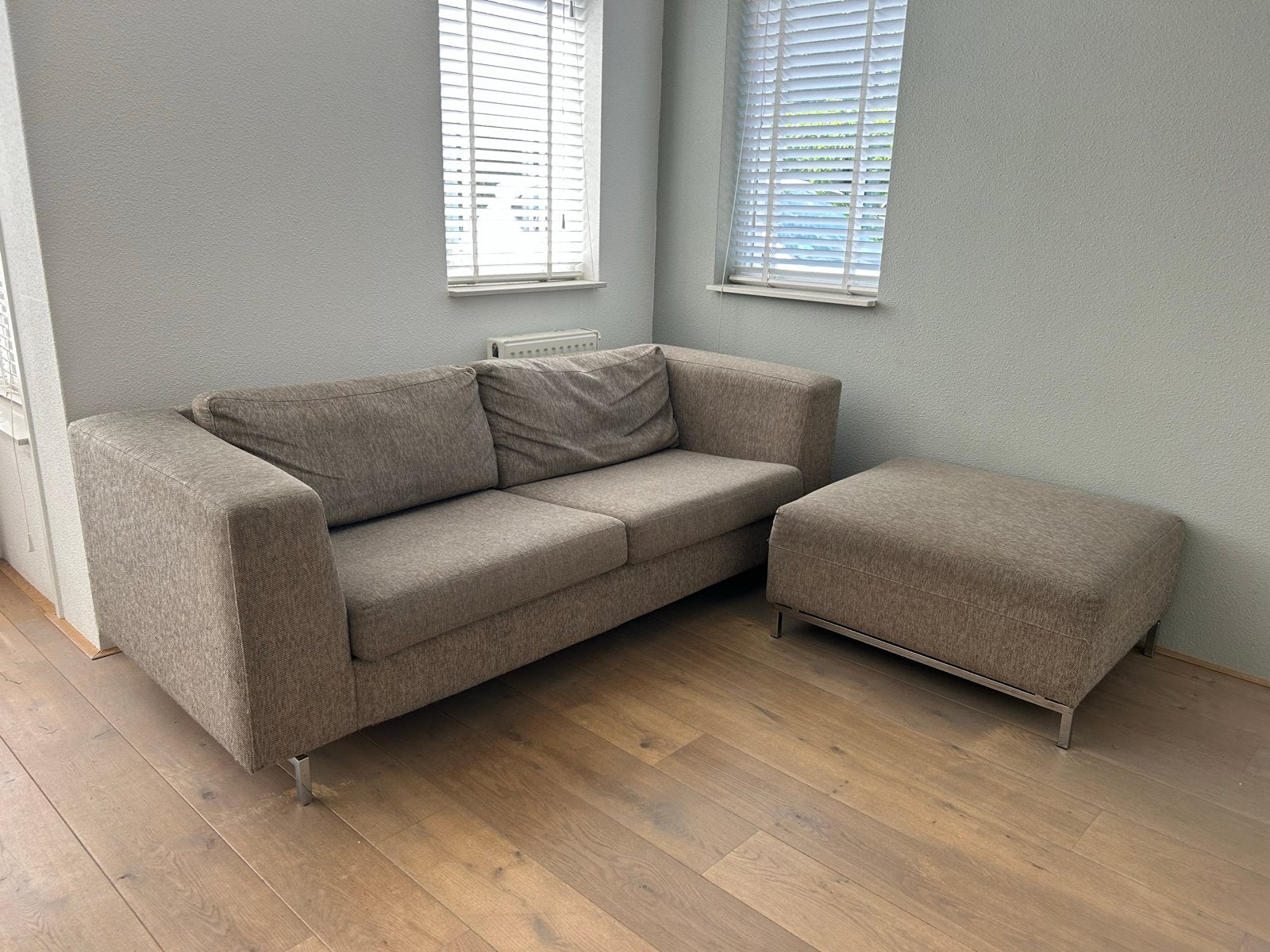 3-zits bank met hocker van Het Kabinet (240cm), Huis en Inrichting, Banken | Bankstellen, Ophalen, Gebruikt, Driepersoons, Rechte bank