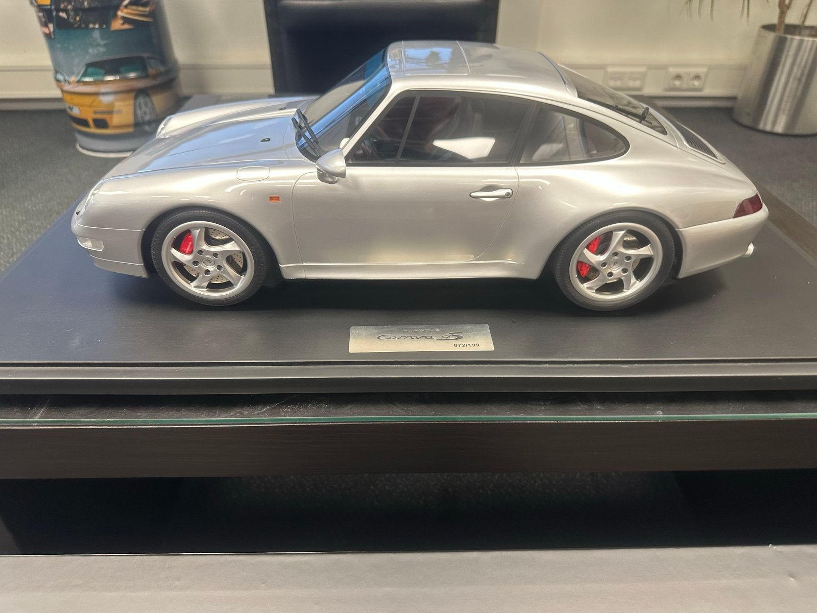 Porsche 993 Carrera 4S GtSpirit schaal 1:8, Ophalen of Verzenden, Nieuw, Auto