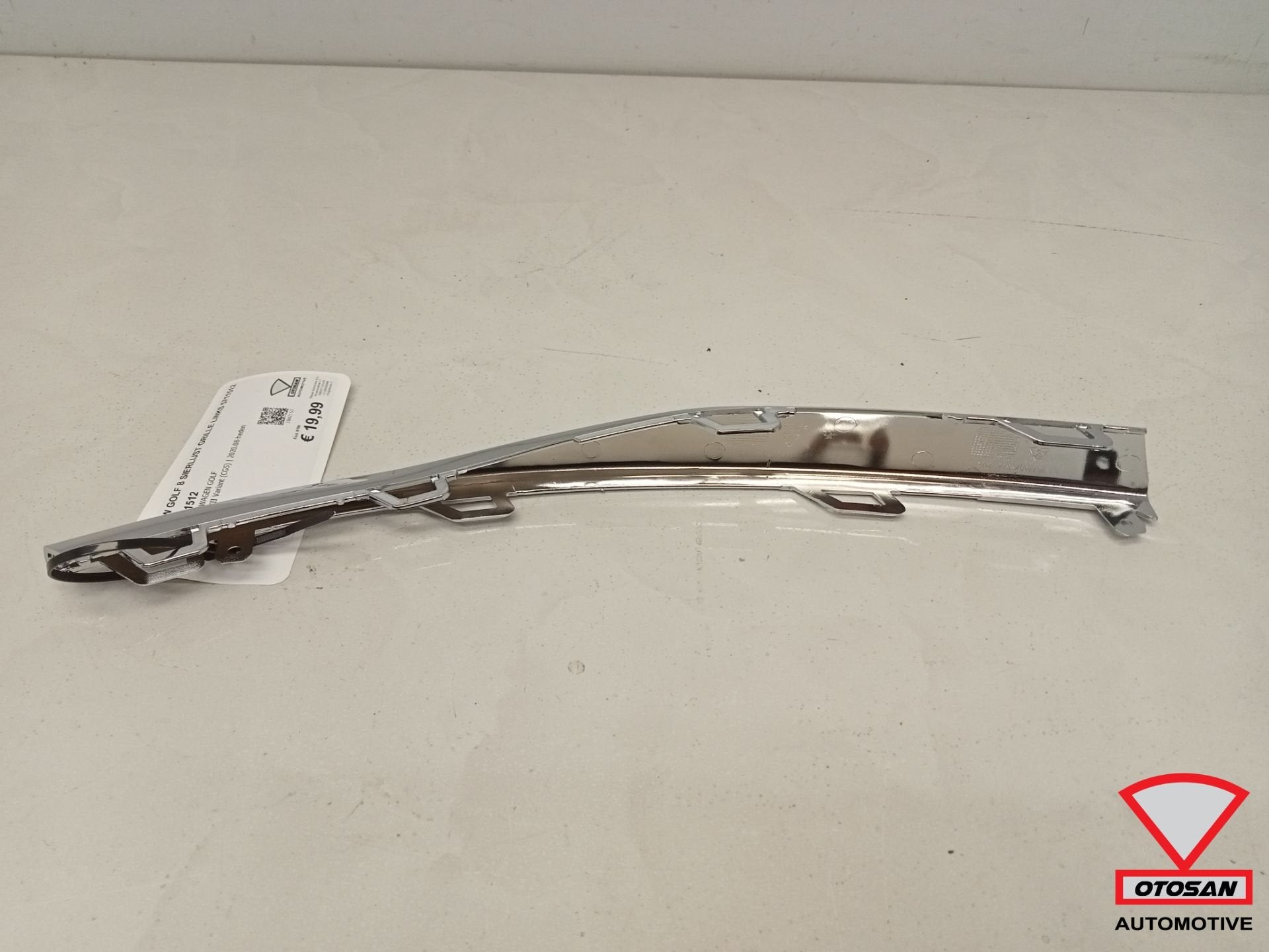 VW Golf 8 Sierlijst Grille Links 5711512, Gebruikt, Volkswagen, Volkswagen AG, Berliner Ring 2
38440  Wolfsburg, DE