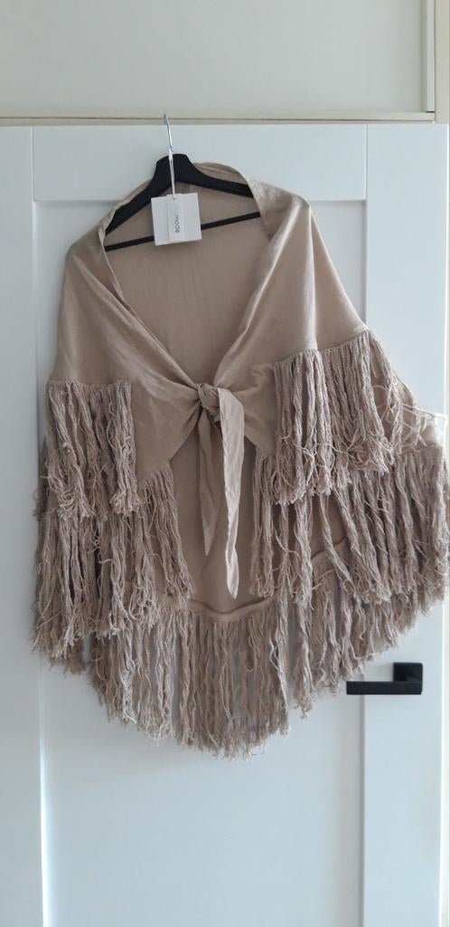 IBZMODE sjaal/cape of als pareo in taupe NIEUW, Ophalen of Verzenden, Nieuw, Maat 46/48 (XL) of groter, Lange mouw
