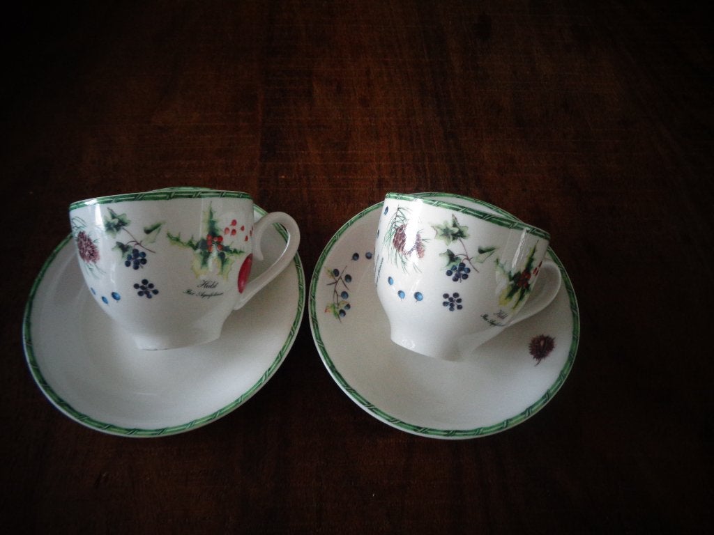 Kerst Janneke Brinkman 2 x kop en schotels, 2008+2009, Ophalen of Verzenden, Zo goed als nieuw