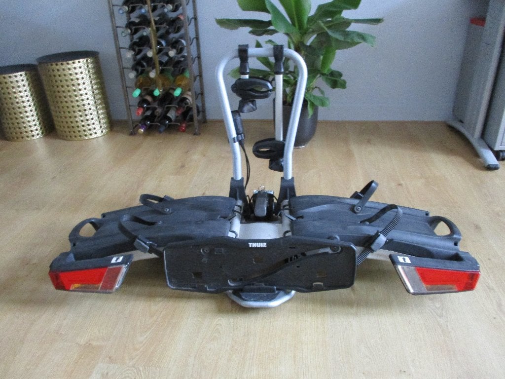 Thule EasyFold 931 Fietsdrager voor 2 fietsen ook E-Bike s, Ophalen, Zo goed als nieuw, Brede banden, 2 fietsen