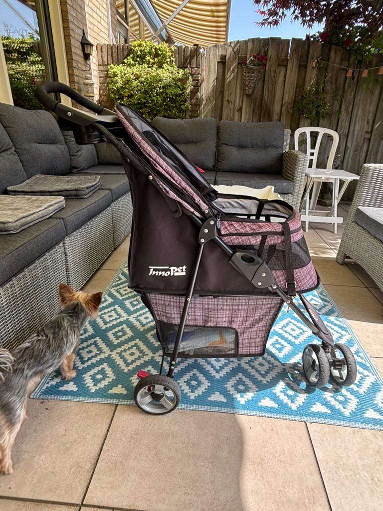 Honden buggy Innopet, Ophalen, Zo goed als nieuw