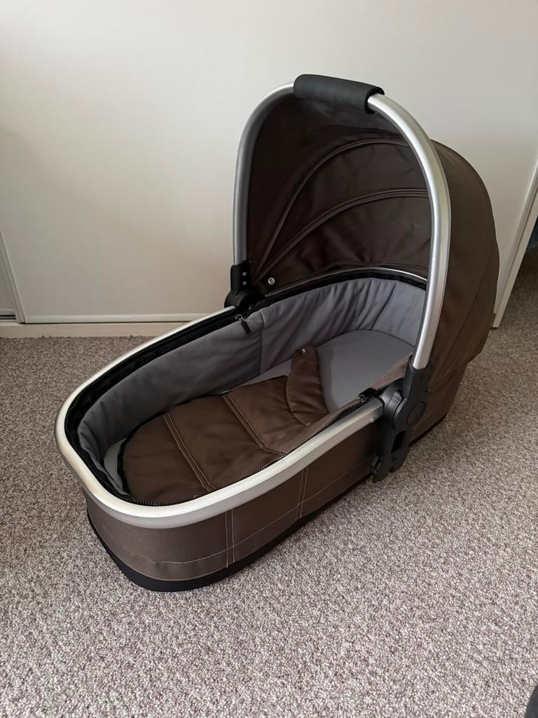 Quinny Buzz Combiwagen met reiswieg en accessoires, Ophalen, Quinny, Zo goed als nieuw, Combiwagen
