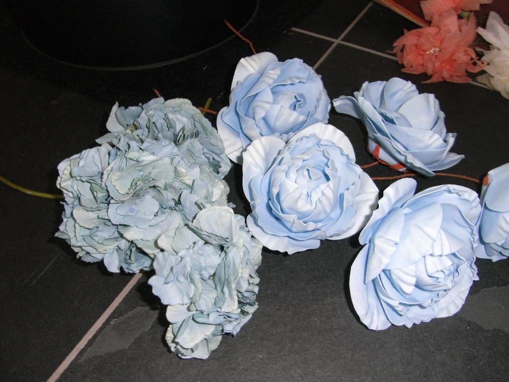 kunstbloemen/zijde bloemen blauwe roos en hortensia, Ophalen of Verzenden, Nieuw, Binnen