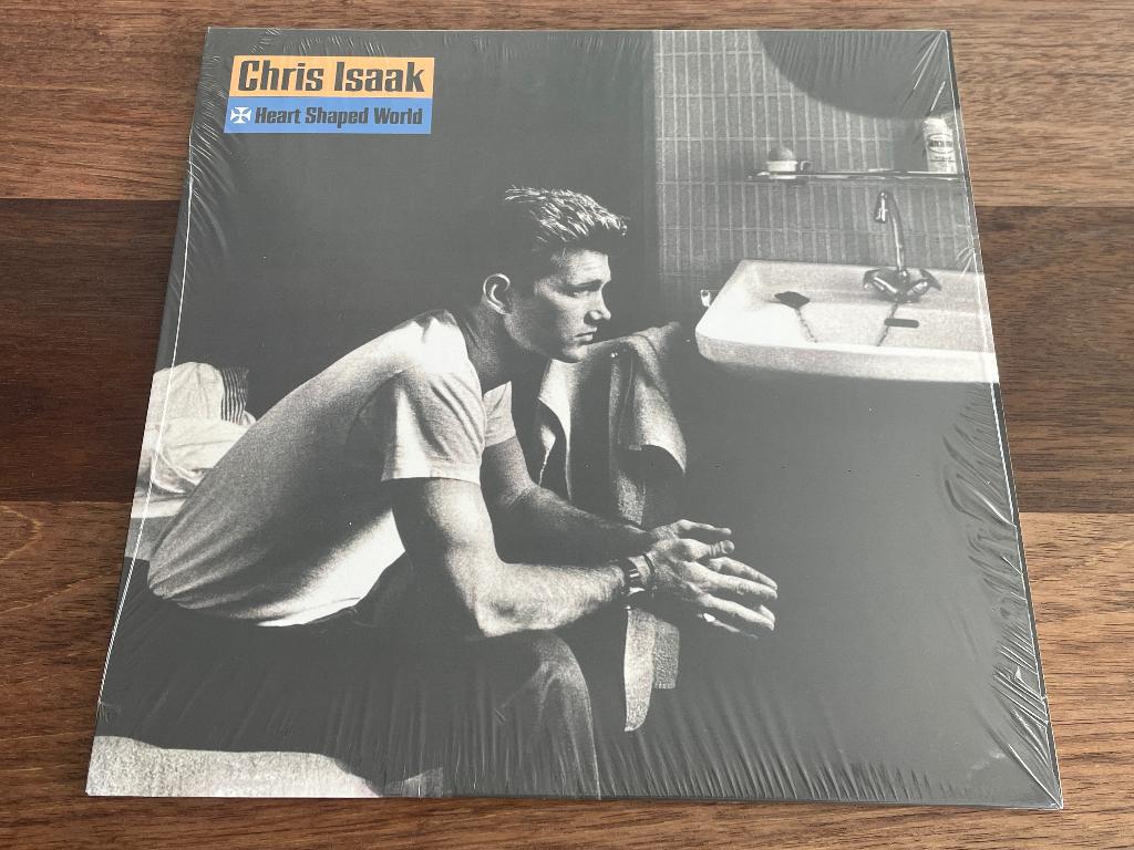 Vinyl LP Chris Isaak Heart Shaped World ZGAN, 2020 tot heden, Ophalen of Verzenden, Zo goed als nieuw, 12 inch