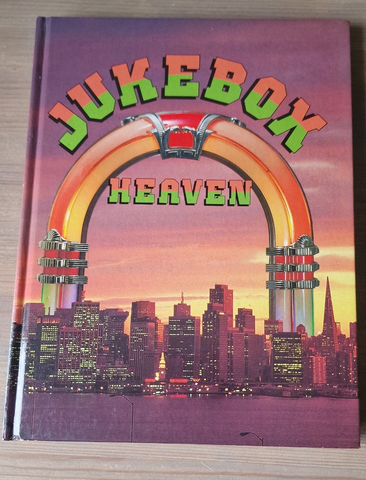 Jukebox Heaven Hardcover Boek, Boeken, Muziek, Gelezen, Algemeen, Ophalen of Verzenden