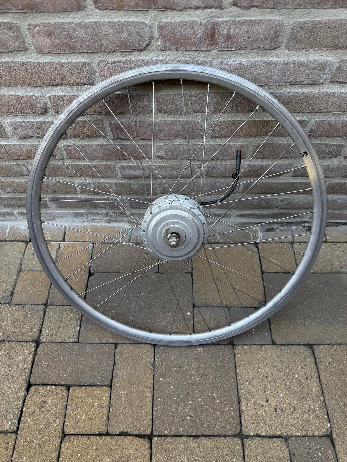 Qwic voorwiel motor 28 inch, Elektrische fiets, Gebruikt, Ophalen of Verzenden, Motor