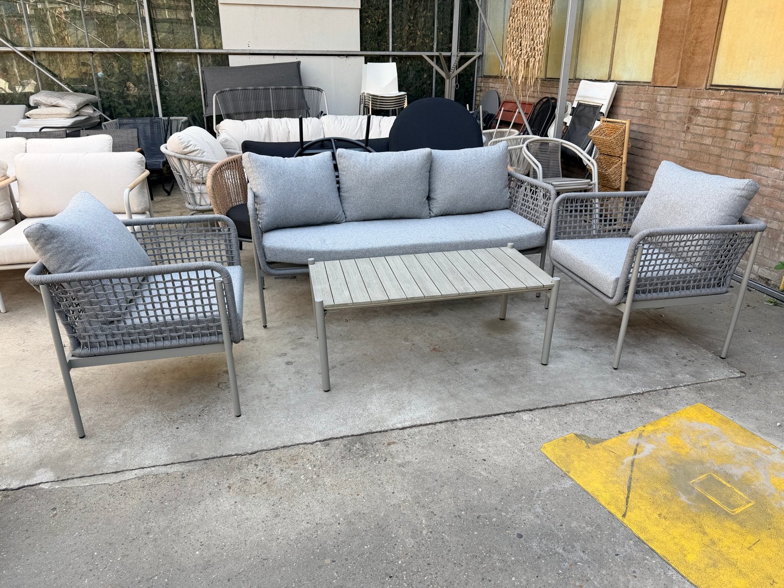 Loungeset showroommodel - Bank, 2 stoelen en tafel, Ophalen, 4 zitplaatsen, Loungeset, Bank