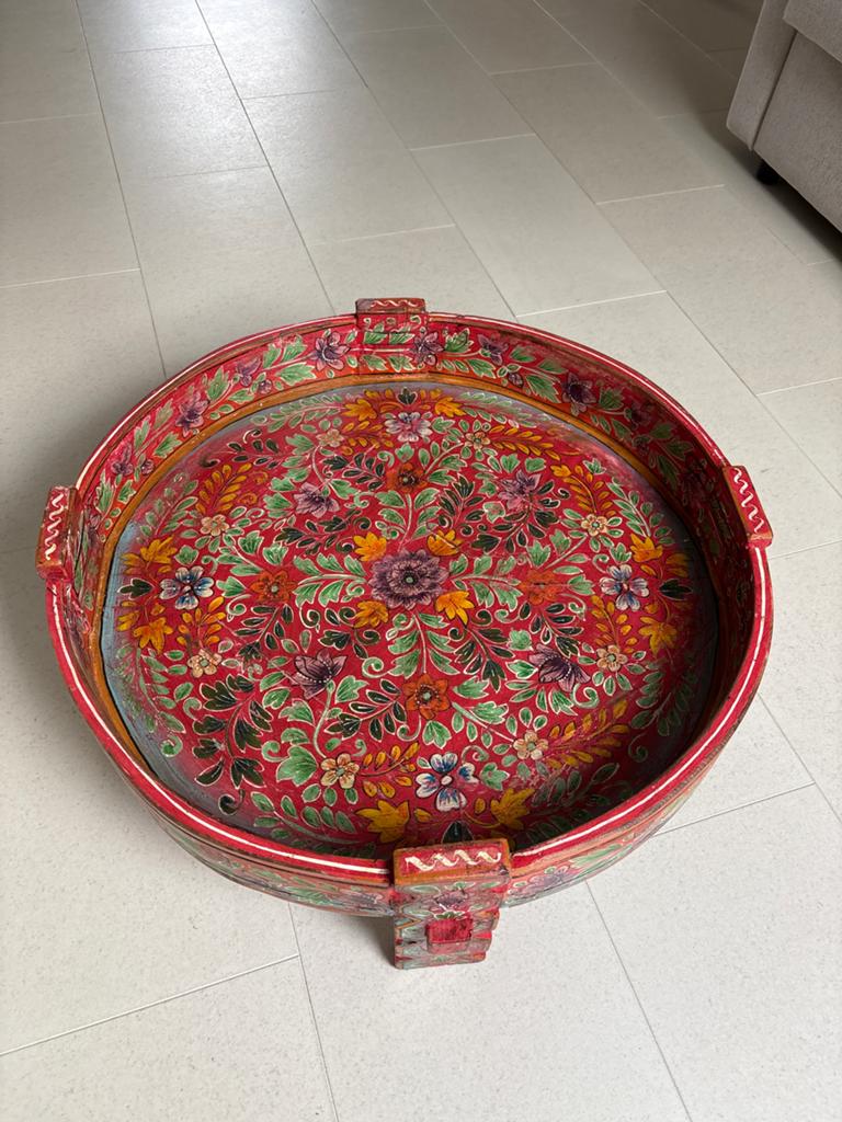 Unieke handgeschilderde salontafel, rond, diameter 90 cm, Ophalen, Zo goed als nieuw
