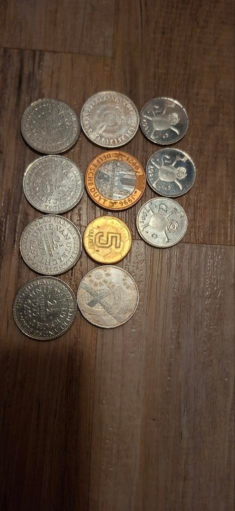 Speciale munten waaronder delftse duyt,EK en Japan 400, Ophalen of Verzenden, Buitenland, Munten