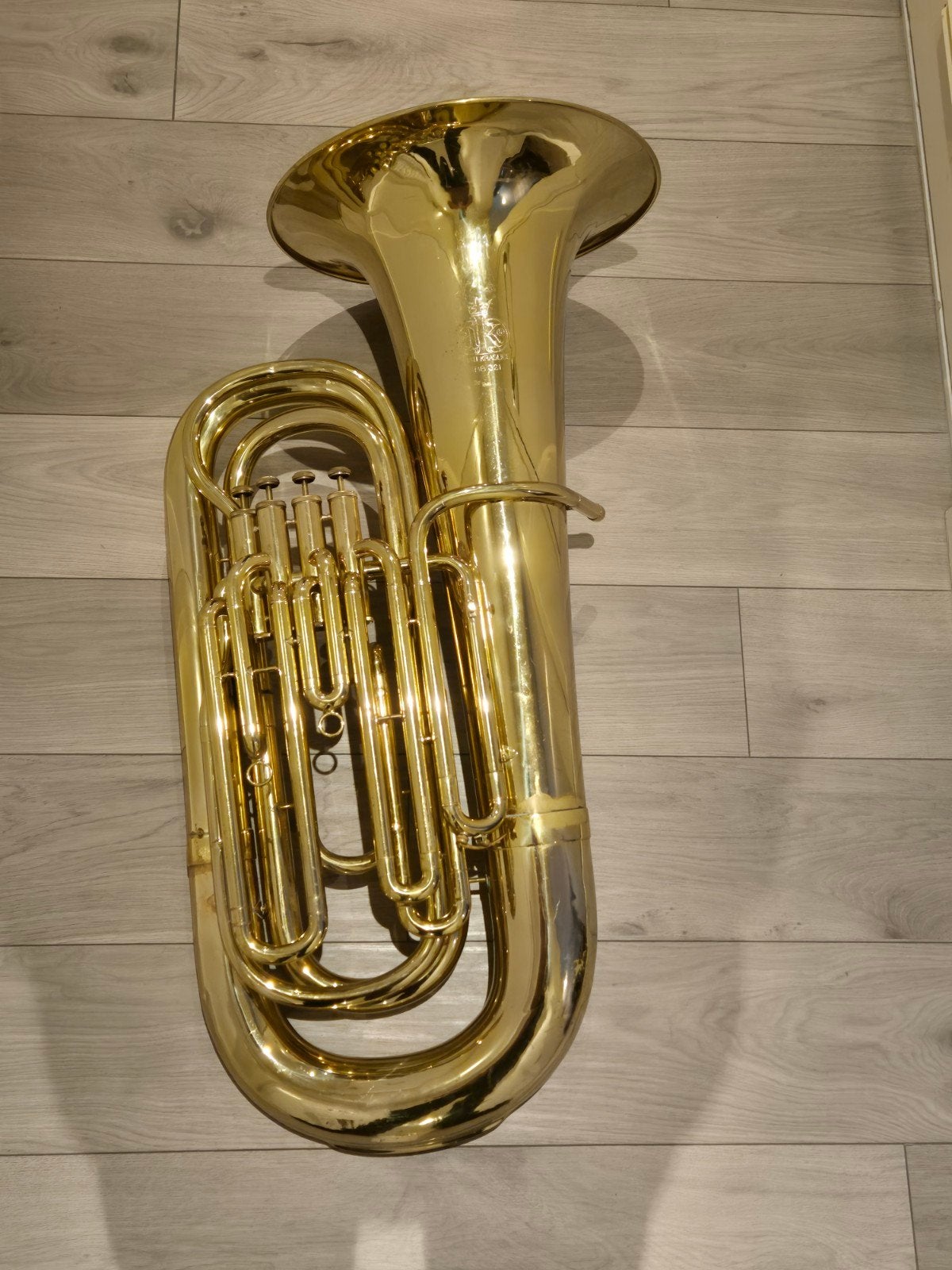 Amati Kraslice ABB-321 bastuba / Bes Bas 4V, Ophalen, Gebruikt, Bes-tuba, Met koffer of draagtas
