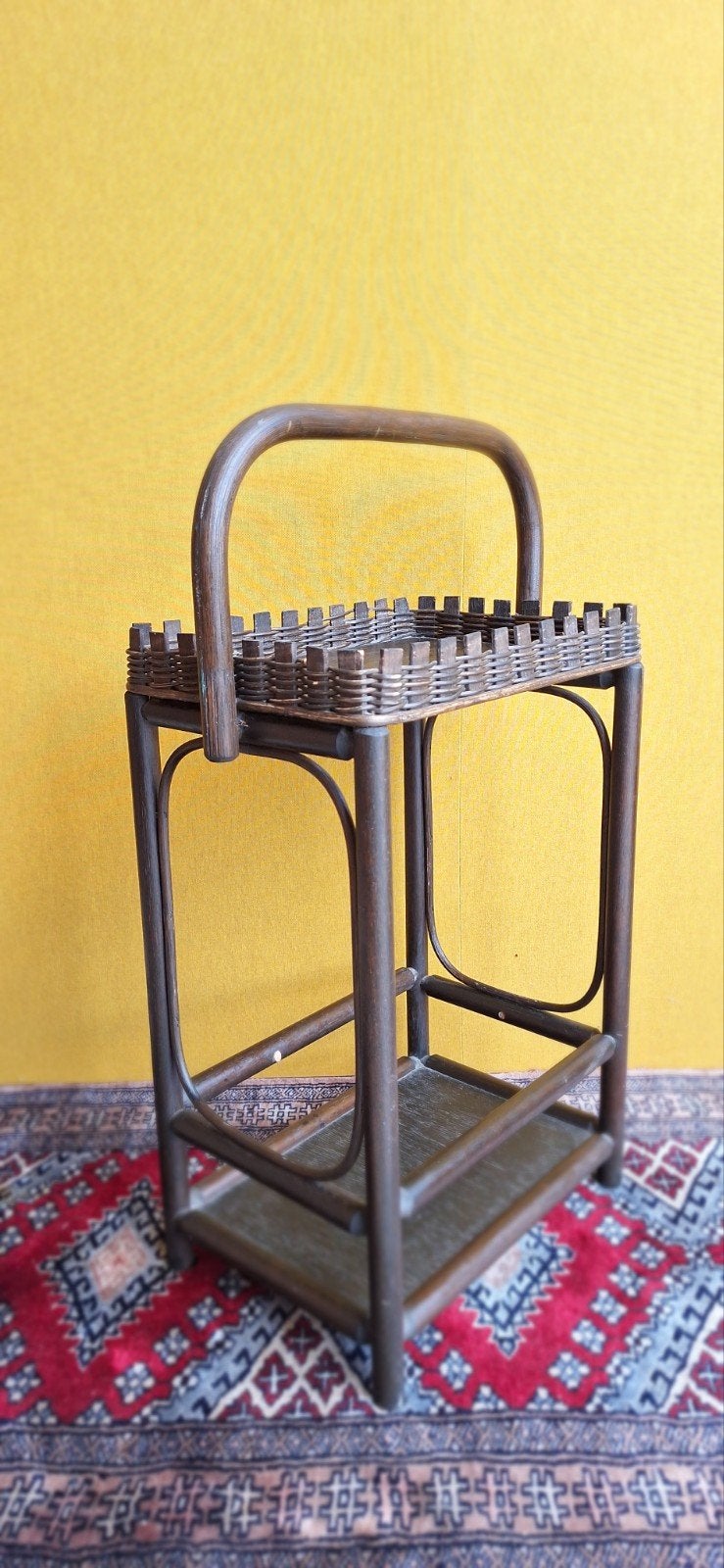 Vintage manou etagère, serveer mand, dienblad, mandje, Huis en Inrichting, Woonaccessoires | Etagères, Gebruikt, Vintage, Ophalen of Verzenden