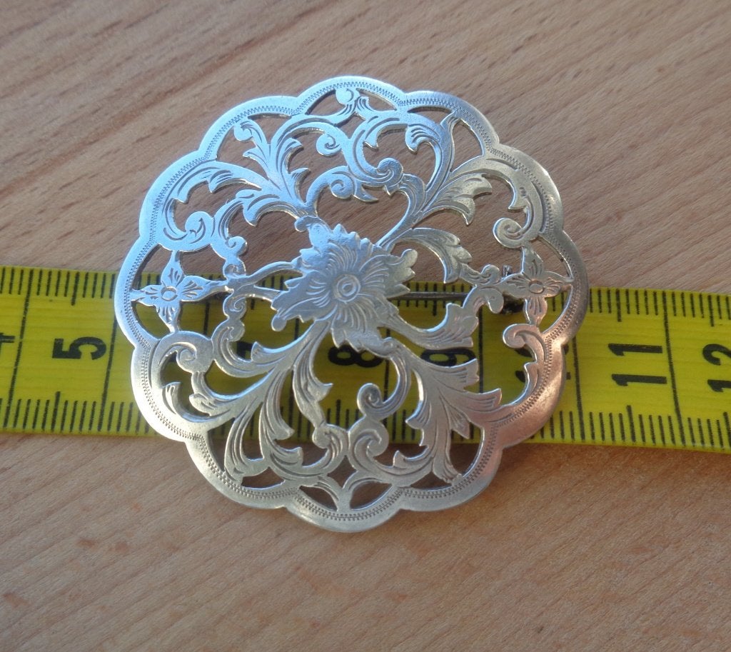 zilveren grote bloem broche 5 cm groot [150], Sieraden, Tassen en Uiterlijk, Antieke sieraden, Verzenden, Zilver, Broche