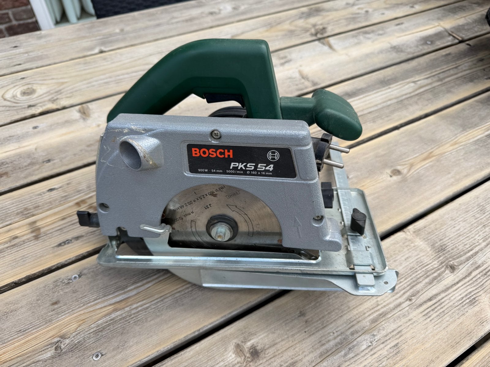 Bosch PKS 54 Cirkelzaag - Krachtig en Betrouwbaar, Doe-het-zelf en Verbouw, Gereedschap | Zaagmachines, Ophalen, Gebruikt, Cirkelzaag