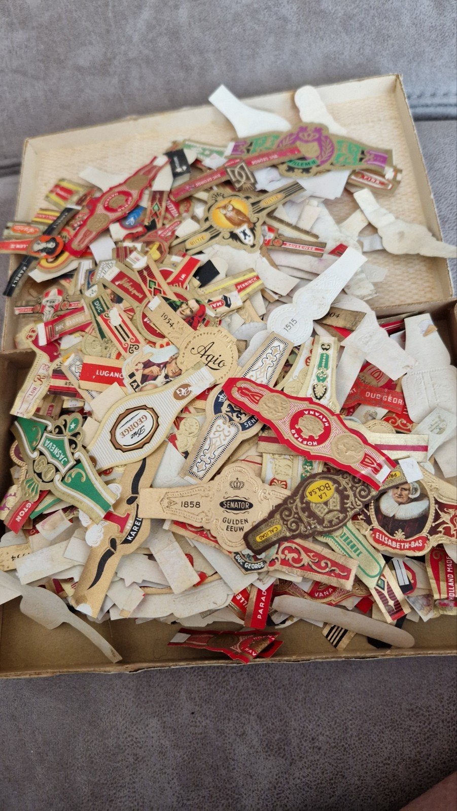 Grote verzameling vintage sigarenbandjes, Ophalen of Verzenden, Gebruikt