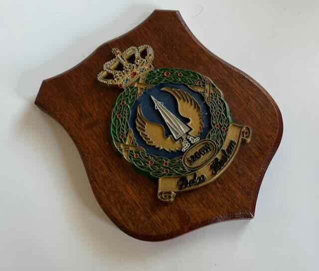120 GW - Wapenschild plaque, Ophalen of Verzenden, Landmacht, Nederland, Embleem of Badge