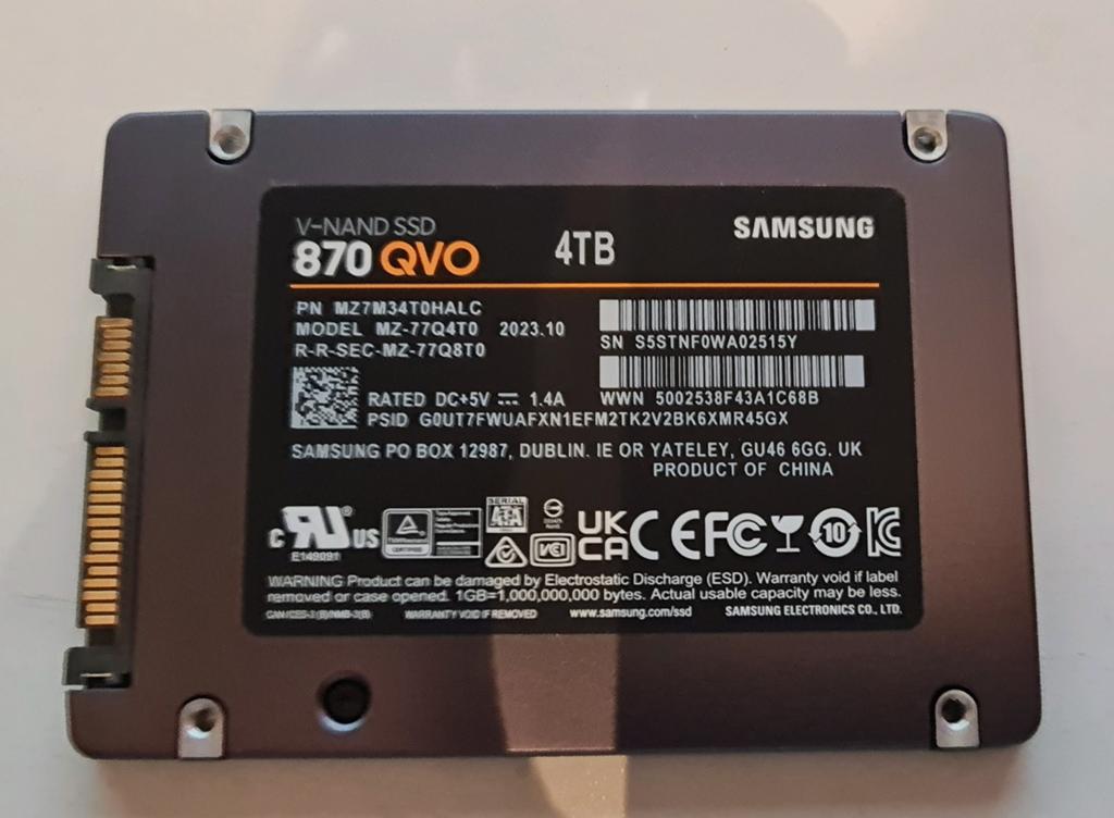 4TB SSD 870QVO Samsung, Intern, Ophalen of Verzenden, Zo goed als nieuw, Samsung