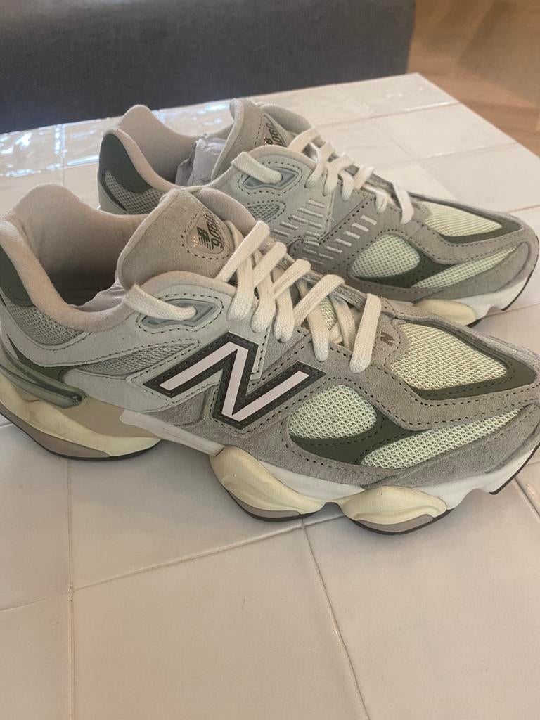 New Balance 9060 maat 38, Ophalen of Verzenden, Zo goed als nieuw, Sneakers of Gympen