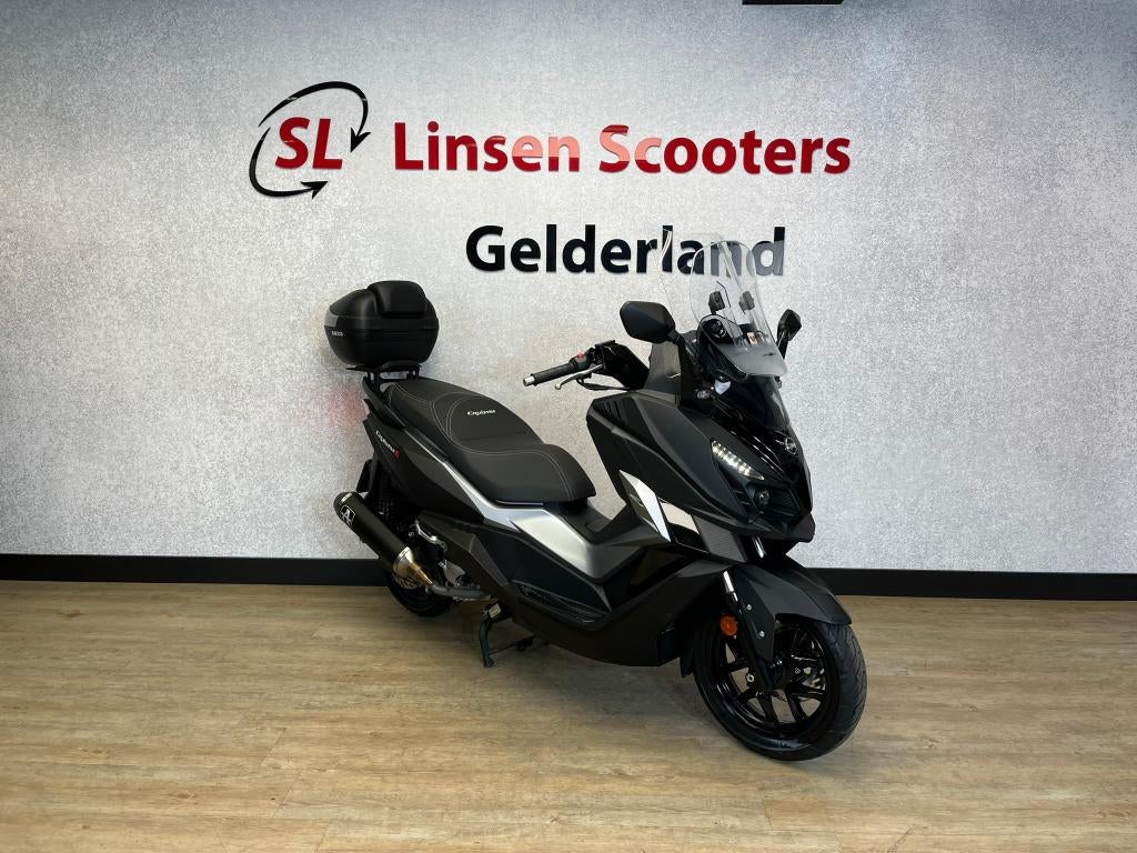 SYM Cruisym Alpha 300 Mat Zwart 2023, Motoren, Motoren | Overige merken, Scooter, Sportuitlaat, SYM, Particulier