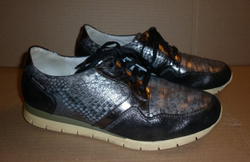 veterschoenen maat 38  merk :  Mephisto , Kleding | Dames, Schoenen, Mephisto, Ophalen of Verzenden, Sneakers of Gympen, Grijs