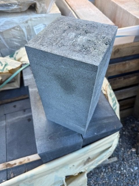 30 st Linia Excelence Nero 15x15x30 van€4,45/st voor€2,25/st, Blok, Nieuw, Ophalen of Verzenden, Minder dan 25 cm