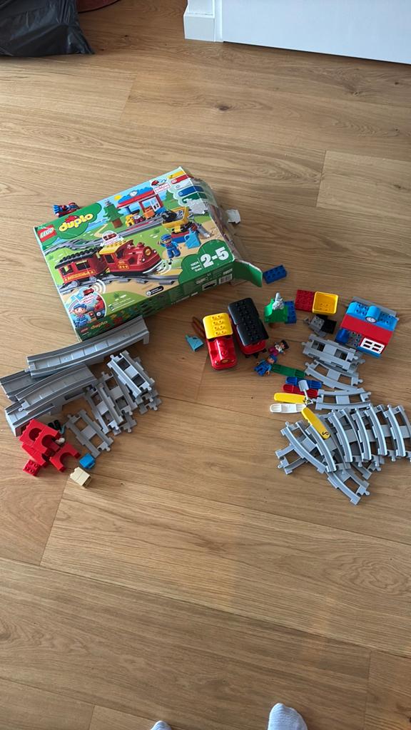 Duplo treinbaan incl treinbrug uitbreiding, Kinderen en Baby's, Speelgoed | Duplo en Lego, Compleet, Ophalen of Verzenden, Zo goed als nieuw