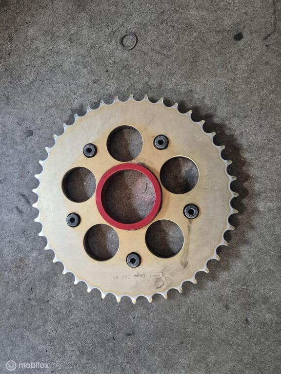 Tandwiel achtertandwiel aluminium Monster S2r S4r 748 916, Motoren, Gebruikt, Factorystore.service@ducati.com, Ophalen of Verzenden