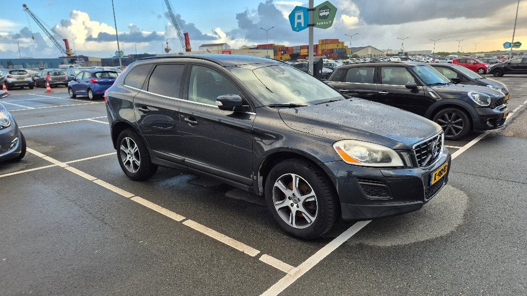 Volvo XC60 2.0 T Powershift 2010 Grijs, Auto's, 1800 kg, Zwart, 4 cilinders, Leder en Stof