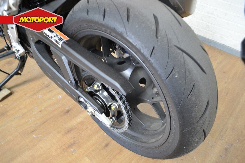Honda CB 1000 Hornet (bj 2025), Dorneveld 180-184
B-1731  Zellik, BE, Honda Motor Europe, Bedrijf, Hlcbepccnl@honda-eu.com