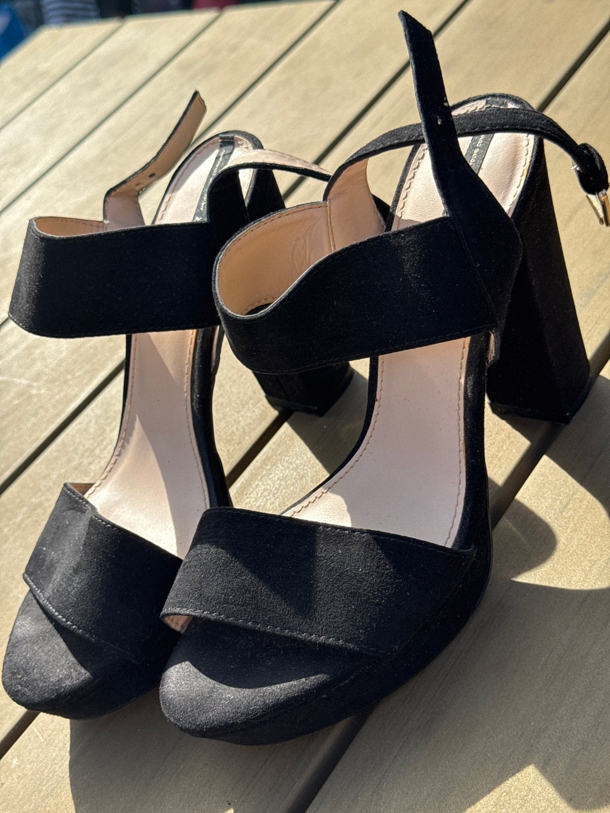 Pull & Bear Zwarte Sandalen met Blokhak Maat 38, Ophalen of Verzenden, Zo goed als nieuw, Zwart, Sandalen of Muiltjes