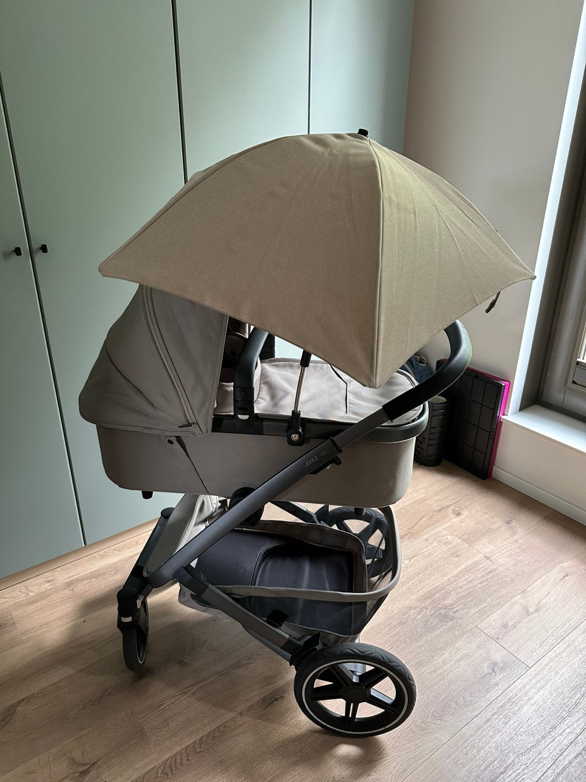 Joolz Geo 3 sage green, Zo goed als nieuw, Combiwagen, Verstelbare duwstang, Ophalen