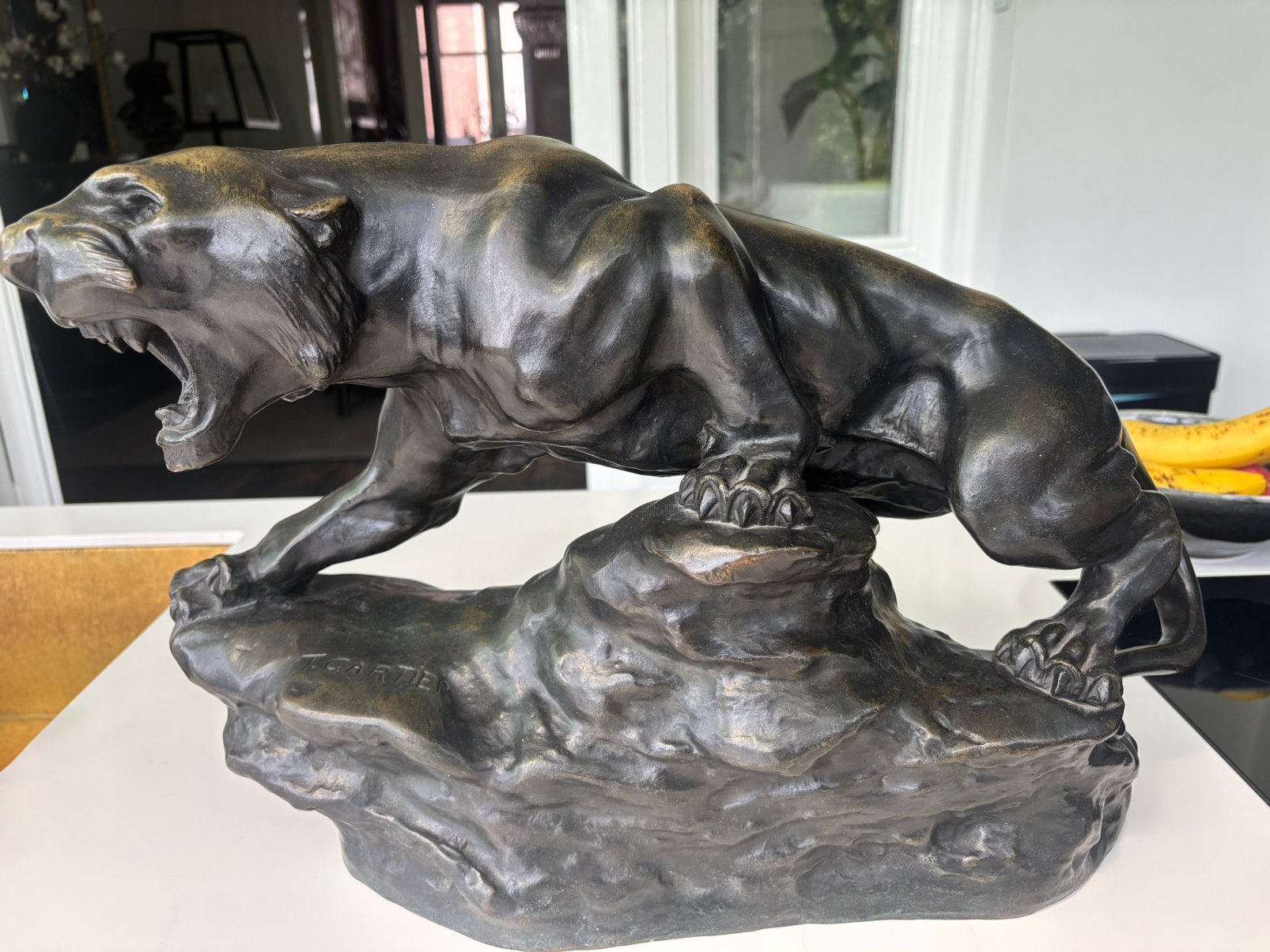 Atiek bronzen beeld T.Cartier, Tuin en Terras, Tuinbeelden, Ophalen, Zo goed als nieuw, Overige materialen