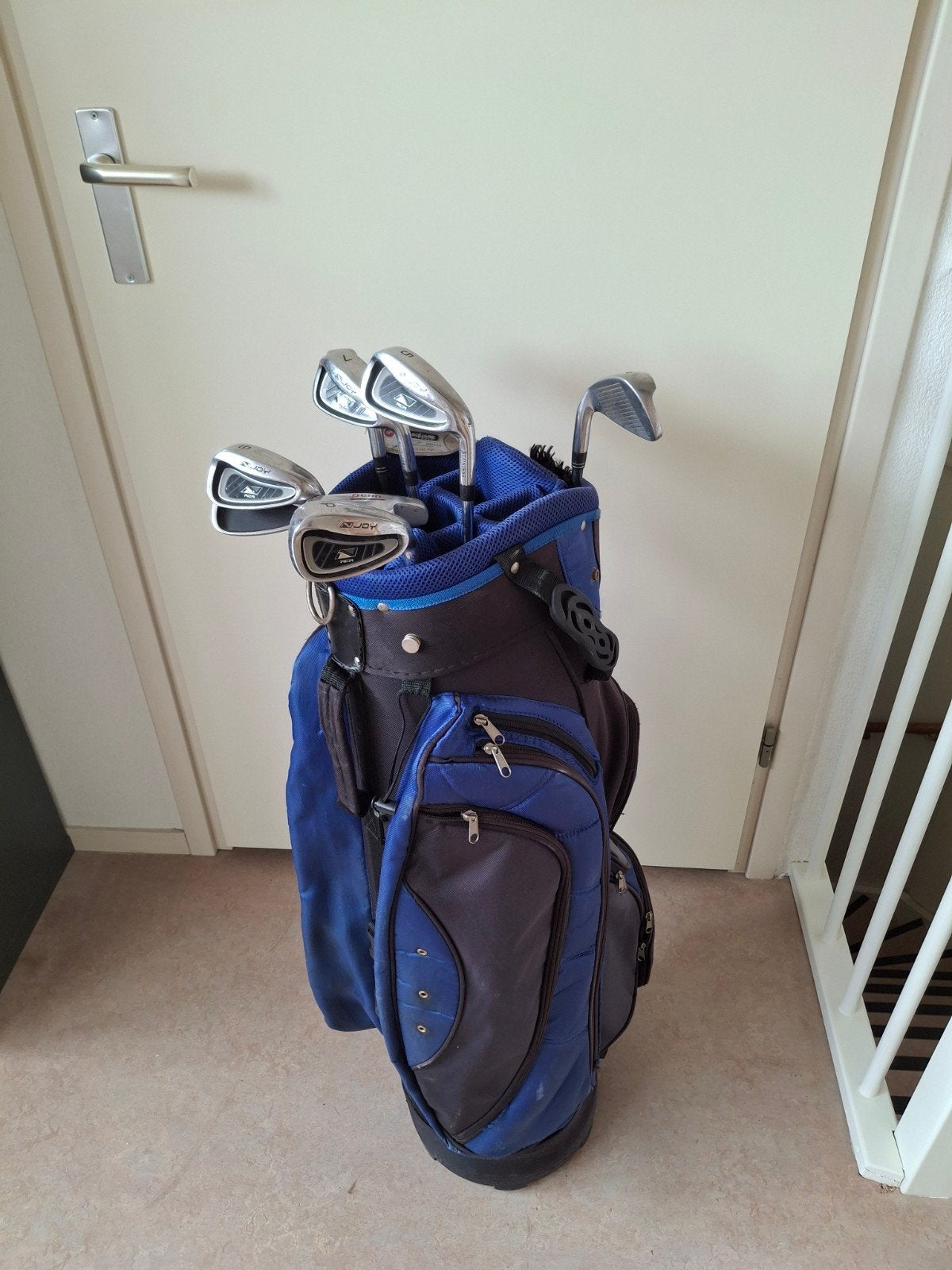 Golfset incl. tas en clubs, Sport en Fitness, Golf, Ophalen, Gebruikt, Set
