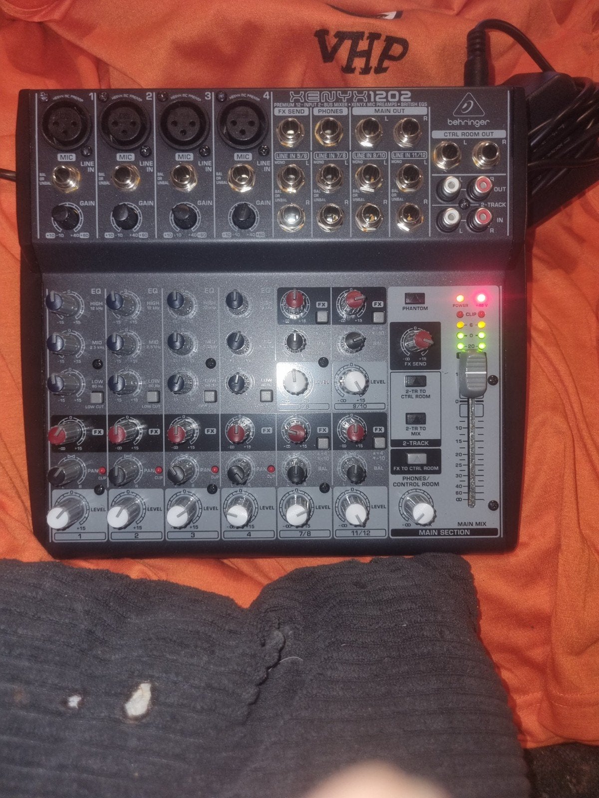 Kramer VM-24HC 2x input 1:4 HDMI DA Video Switcher, Ophalen of Verzenden, Gebruikt, Video