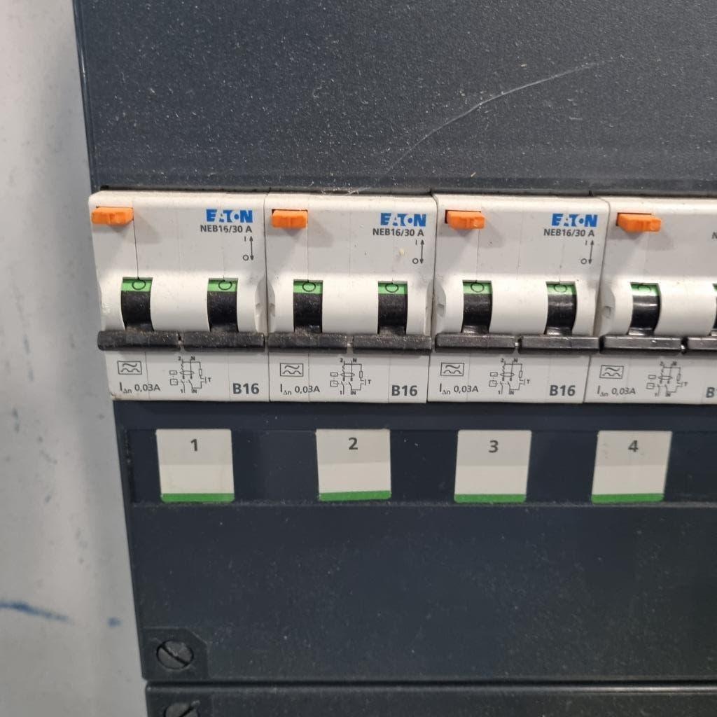 verdeelkast elektra, Hobby en Vrije tijd, Elektronica-componenten, Ophalen of Verzenden, Gebruikt