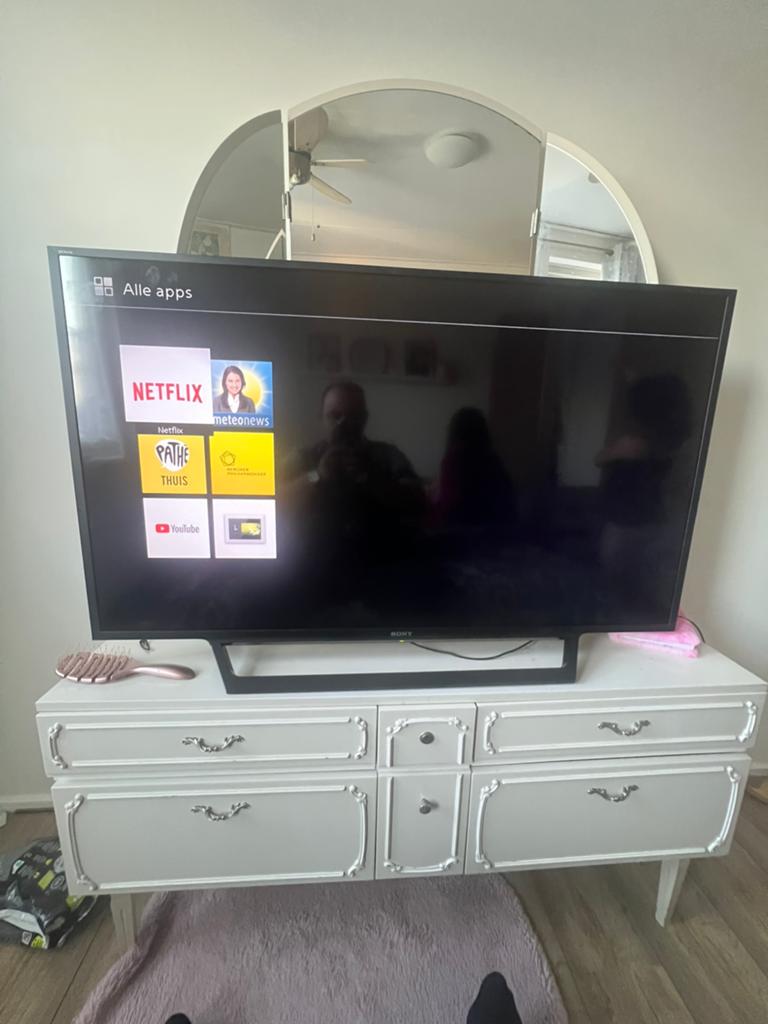 Sony bravia smart tv full HD 48 inch, 50 Hz, Ophalen of Verzenden, Zo goed als nieuw, Sony