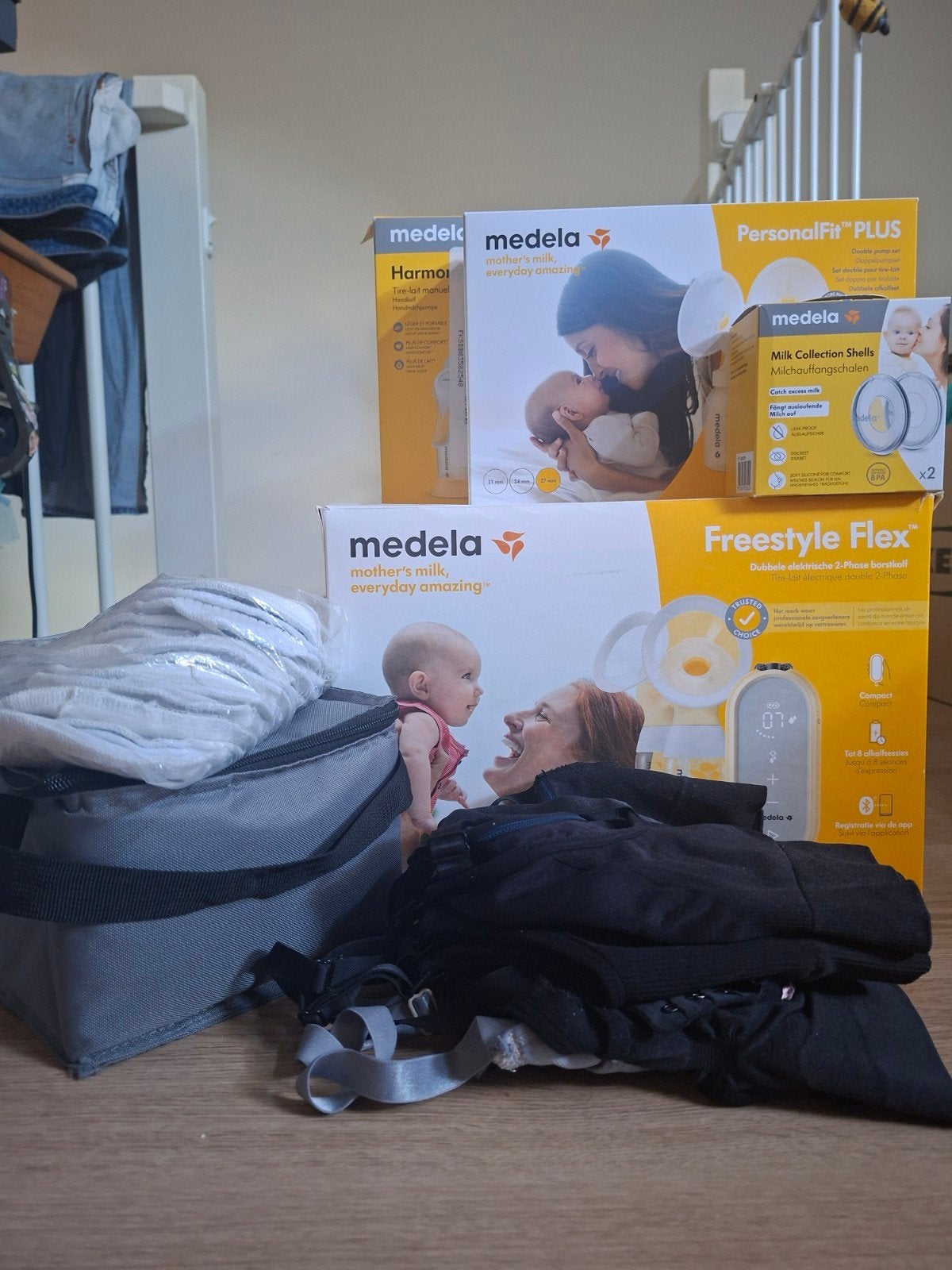 Overcomplete Medela kolfset, incl. handkolf, bh's etc., Gebruikt, Medela, Borstkolf, Ophalen of Verzenden