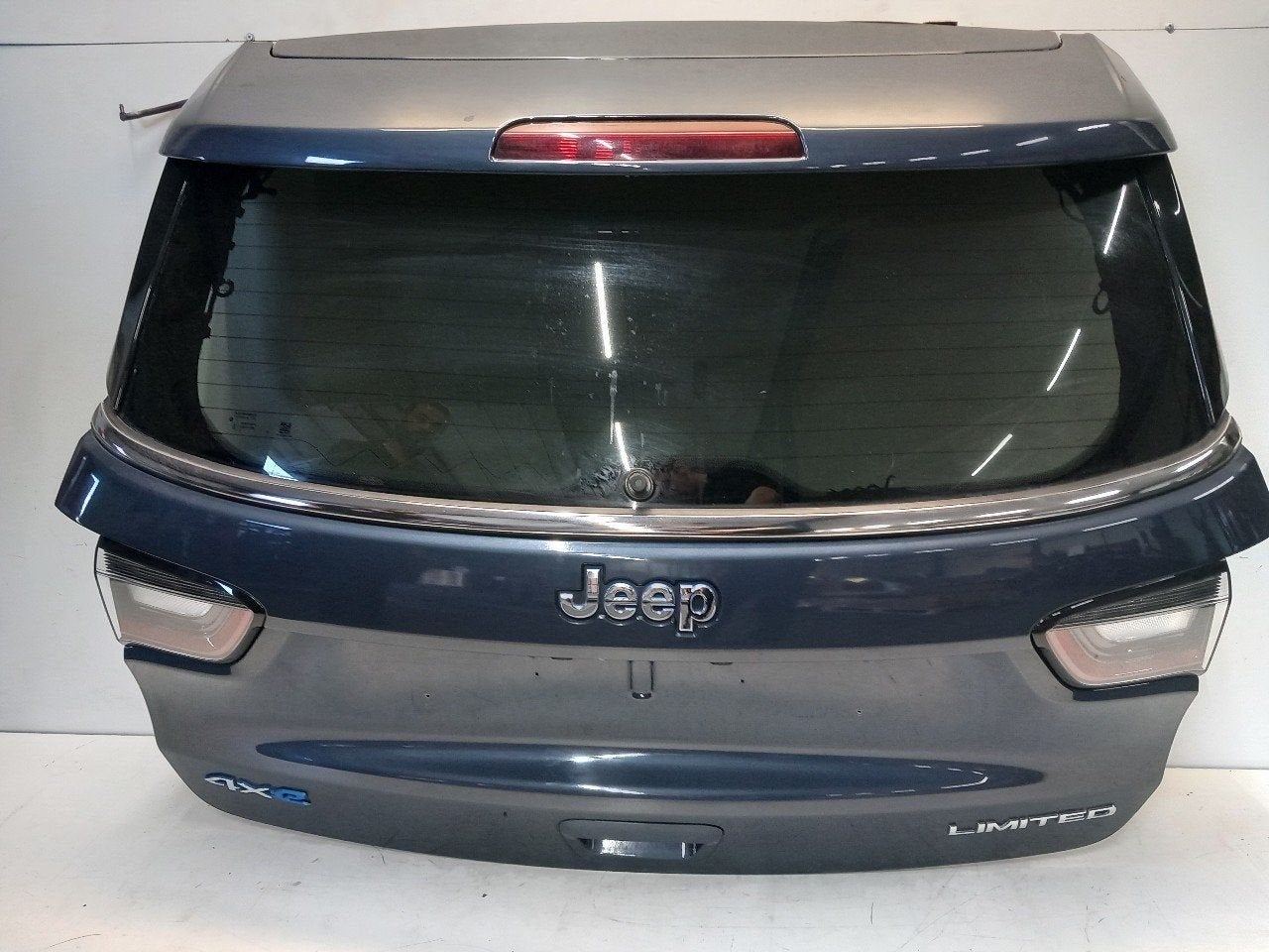 Achterklep Jeep Compass, Jeep, Onderdelen@venauto.nl, Van der Ven Autorecycling B.V., Gebruikt