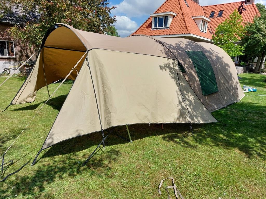 Falco buizerd 4 persoons tent, Caravans en Kamperen, Ophalen of Verzenden, Gebruikt, Tot en met 4