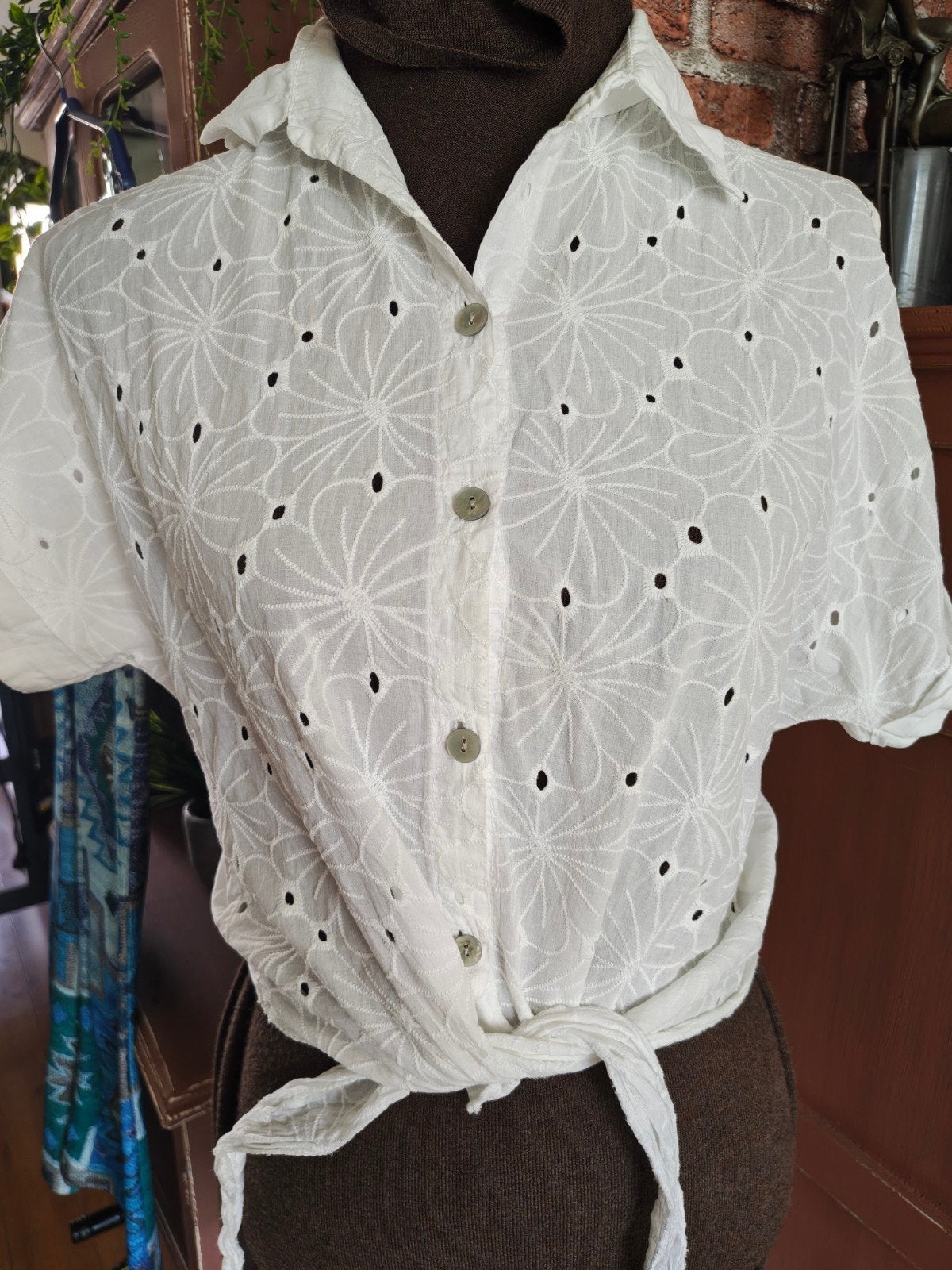 broderie blouse m l wit, Ophalen of Verzenden, Zo goed als nieuw, Maat 38/40 (M), Wit