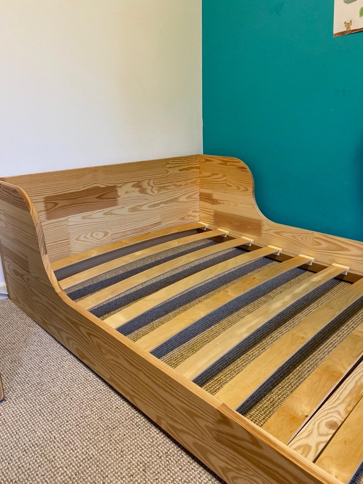 Kinderbed 90*200, Montessori vloerbed van hout, lattenbodem, Kinderen en Baby's, Kinderkamer | Bedden, 85 tot 100 cm, Gebruikt