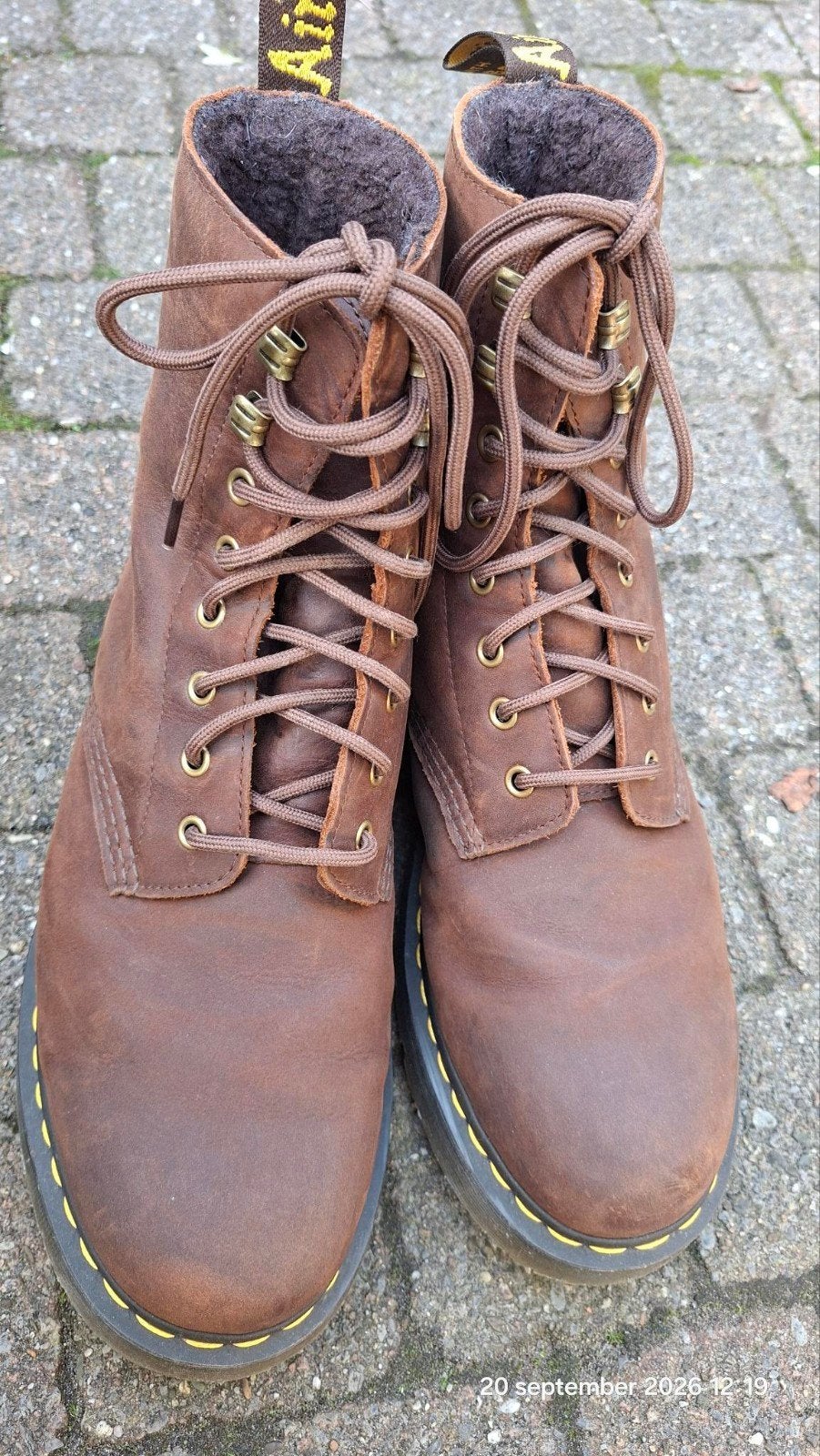 Dr. Martens Pascal 1460, Ophalen of Verzenden, Zo goed als nieuw, Bruin