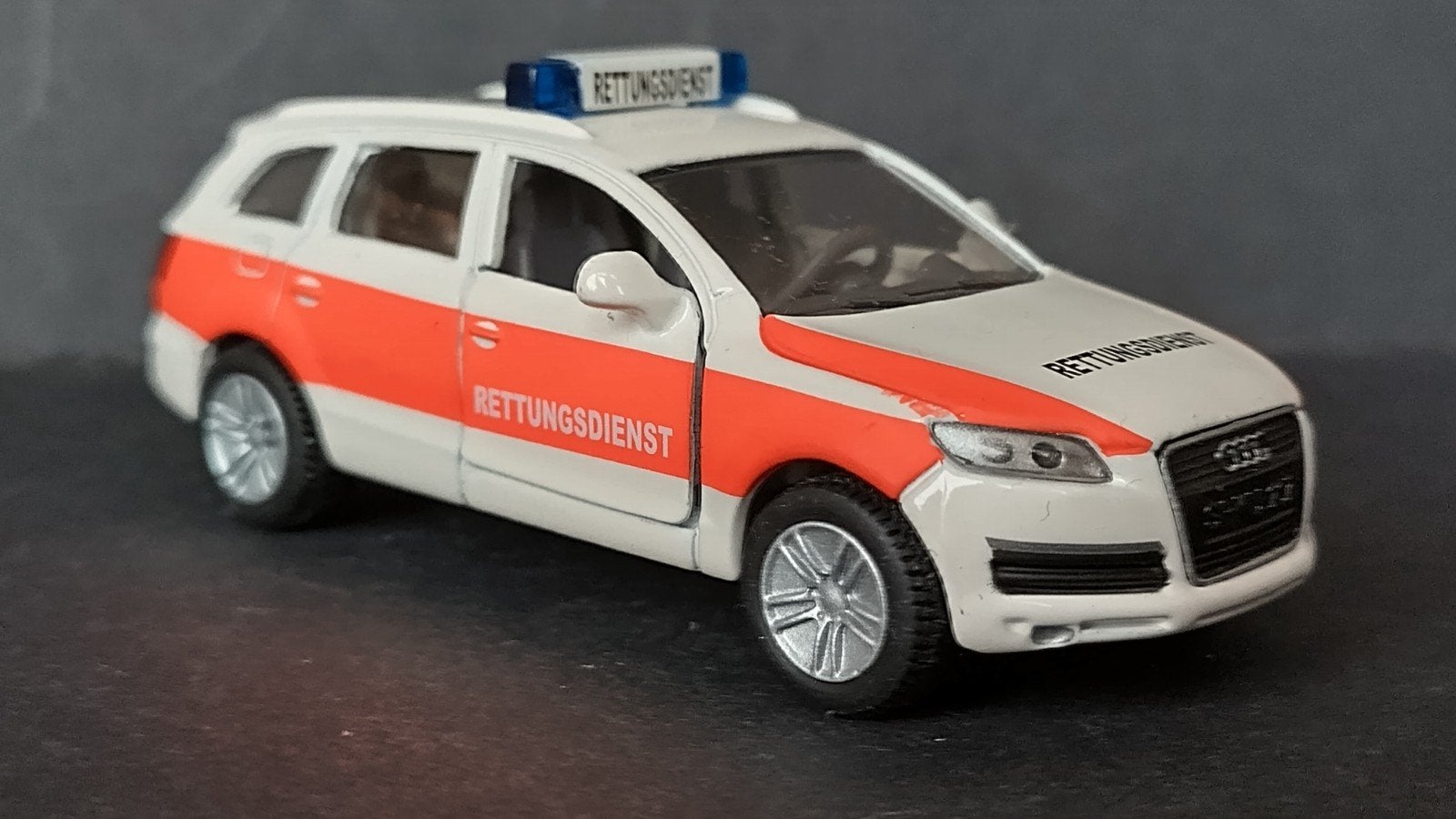 Audi Q7 Rettungsdienst 1:55 Siku Pol, Auto, Ophalen of Verzenden, Zo goed als nieuw, Sieper